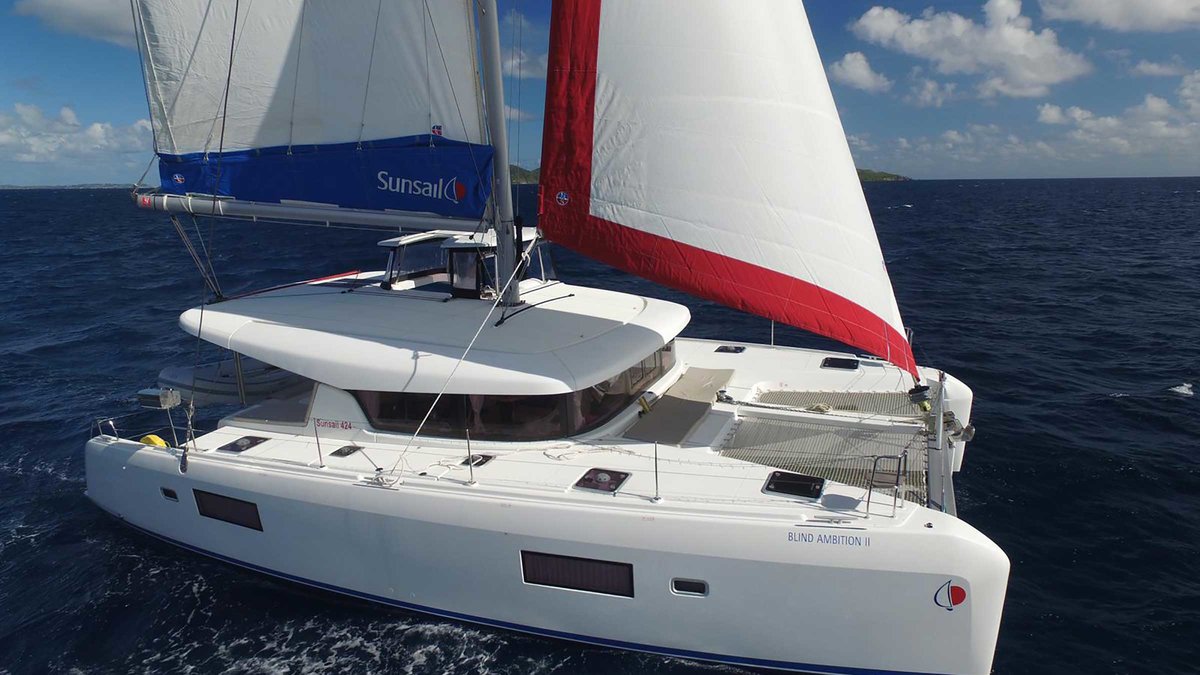 Sunsail Lagoon 424 Classic Catamaran in Abacos