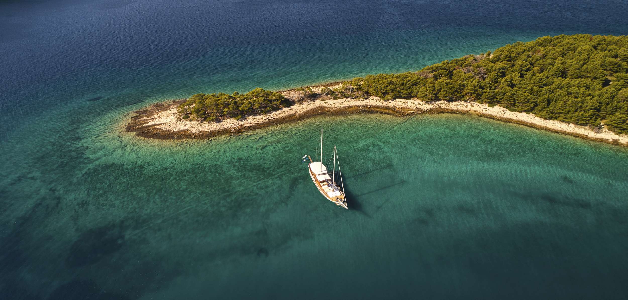 Perla Private Gulet Charter for up to 12 guests Sailing Croatia