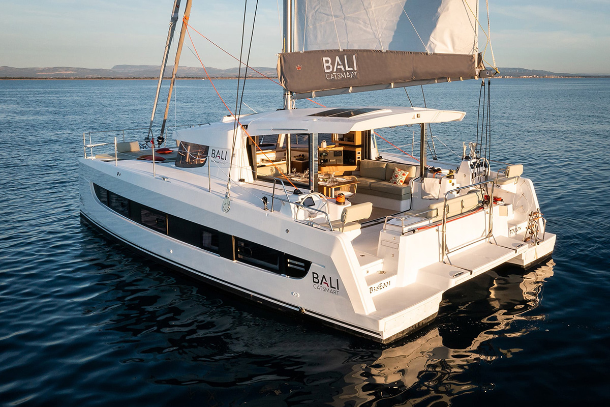 Bali Catsmart Catamaran Peregrine in St. Martin