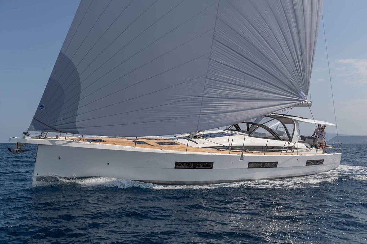 Jeanneau 60 Monohull Lyar in Athens